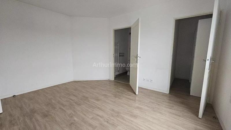 Appartement - 79 m² - 4 pièces
