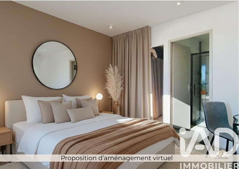 Maison - 99 m² - 4 pièces