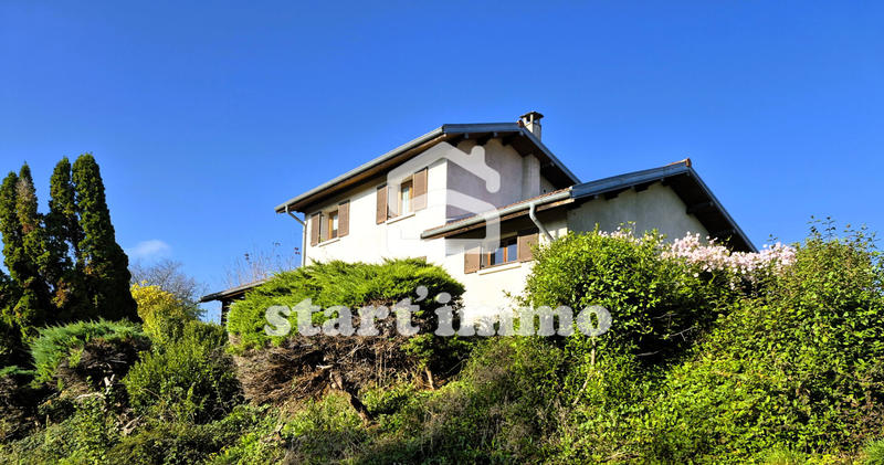 Maison - 138 m² - 5 pièces