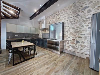 Appartement - 126 m² - 4 pièces