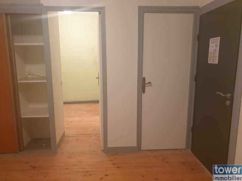 Local commercial - 1 260 m²