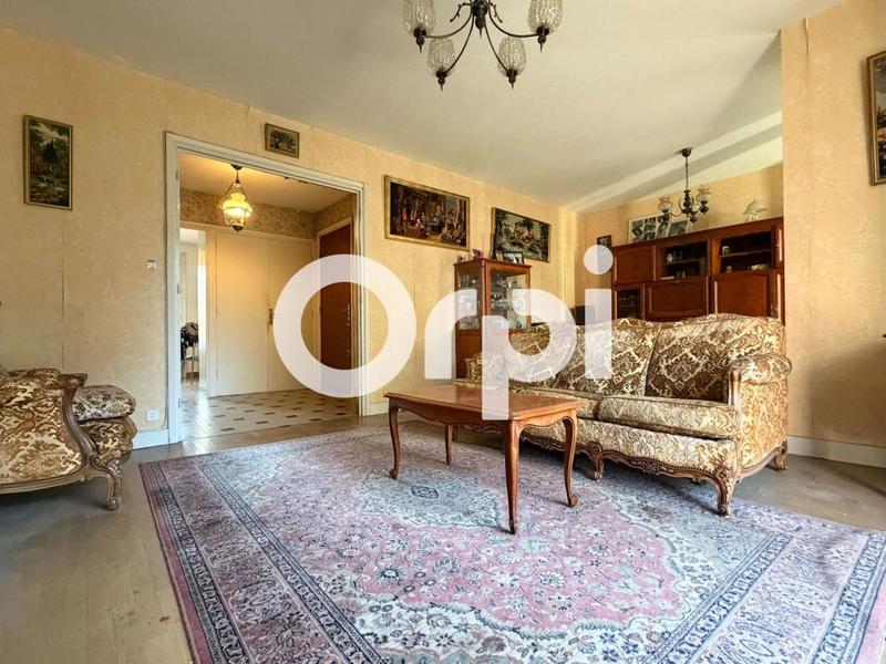 Appartement - 82 m² - 3 pièces