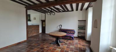 Maison - 232 m² - 8 pièces