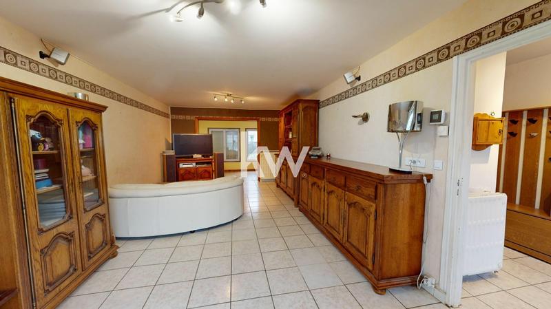 Maison - 120 m² - 8 pièces