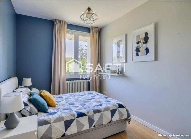 Maison - 175 m² - 9 pièces