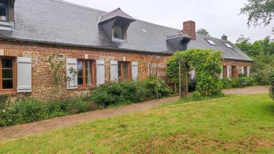 Maison - 212 m² - 10 pièces