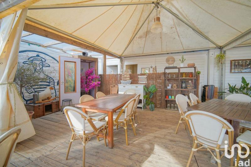 Local commercial - 1 500 m²