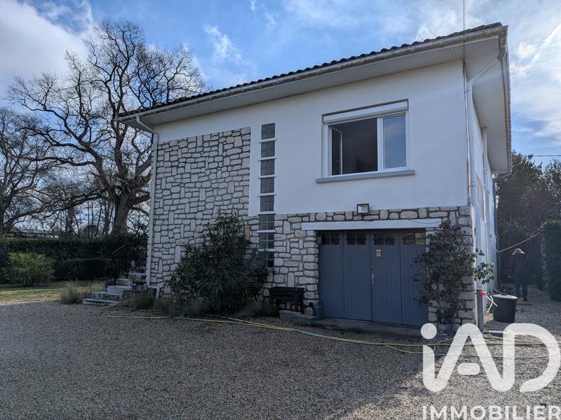 Maison - 90 m² - 3 pièces