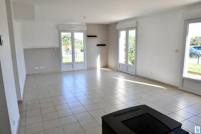 Maison - 95 m² - 4 pièces
