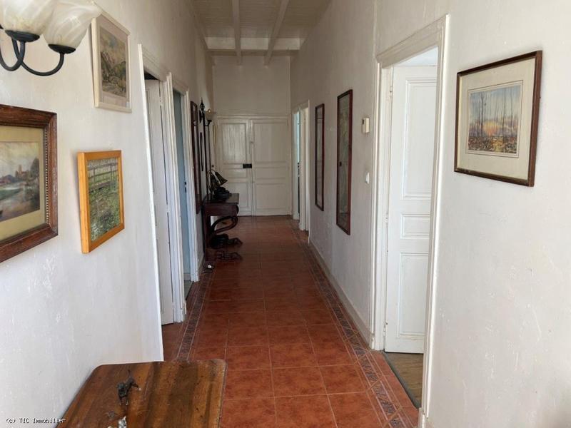 Maison ancienne - 199 m² - 7 pièces