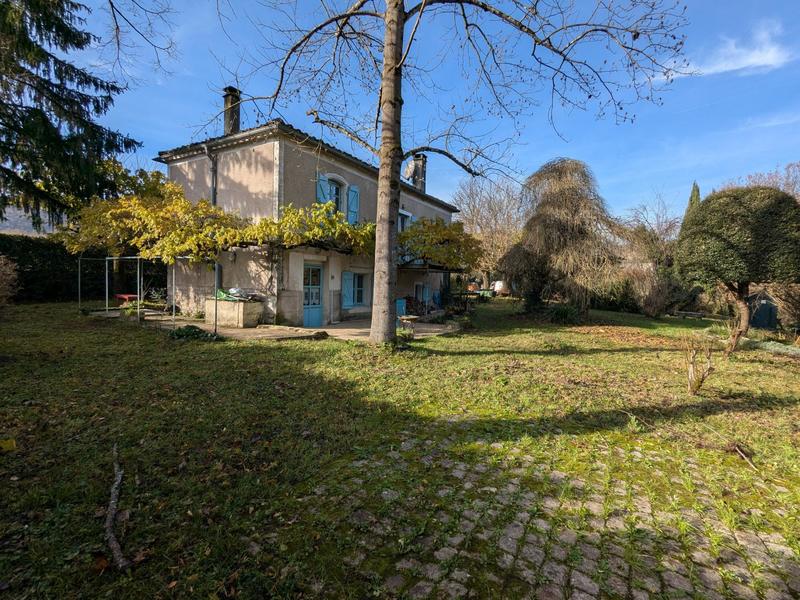 Maison - 152 m² - 5 pièces