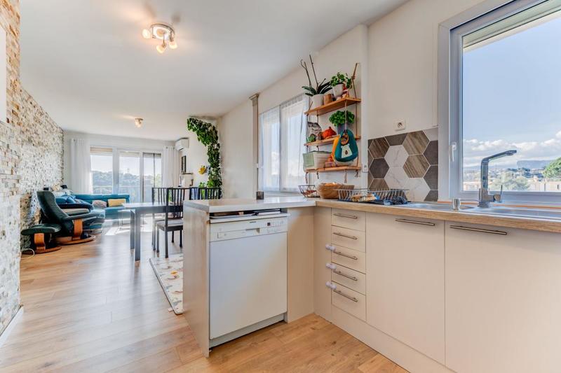 Appartement - 69 m² - 3 pièces