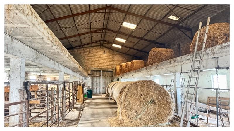 Corps de ferme - 180 m² - 5 pièces