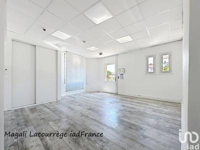 Local commercial - 101 m²