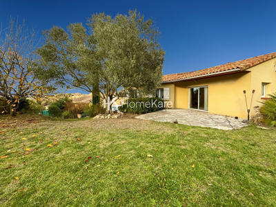 Maison traditionnelle - 125 m² - 5 pièces