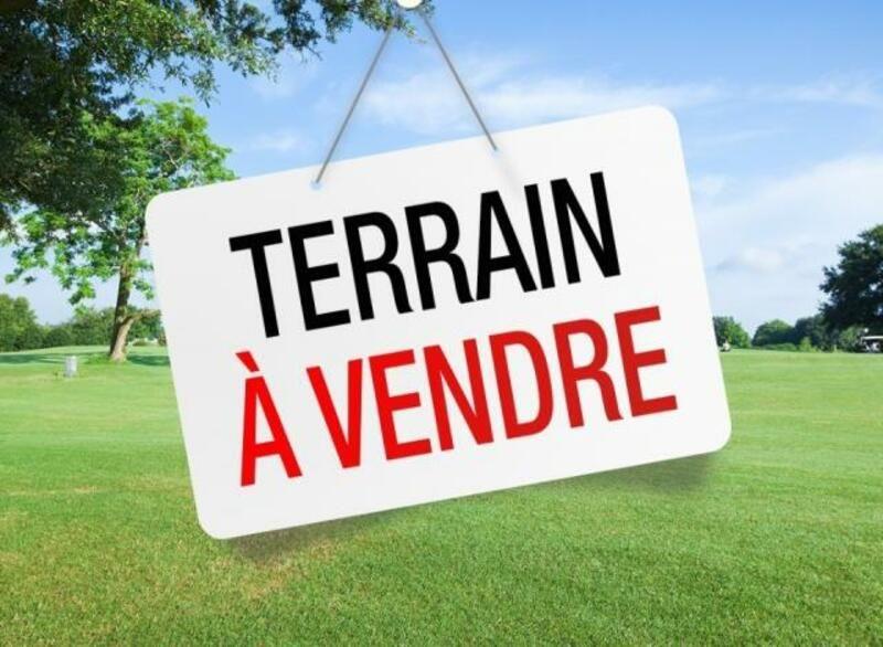 Terrain constructible - 891 m²
