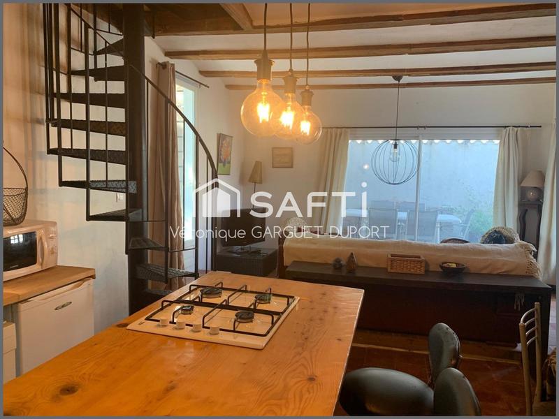 Maison de maîtres - 313 m² - 11 pièces