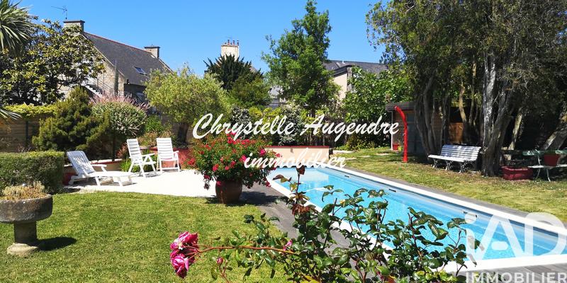 Maison de maîtres - 227 m² - 10 pièces