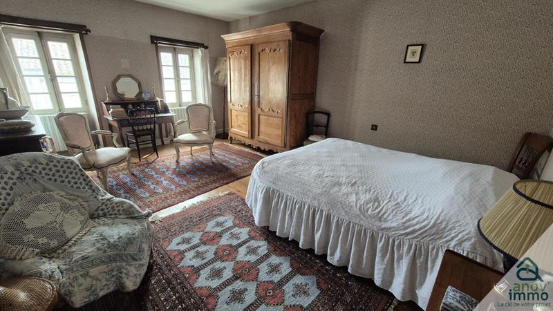 Maison bourgeoise - 337 m² - 13 pièces