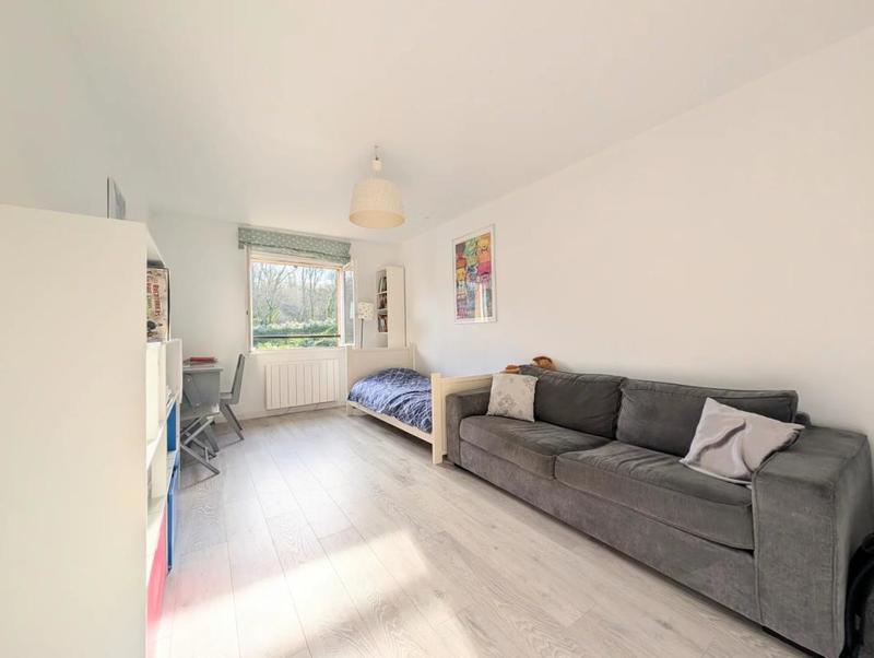 Maison - 153 m² - 6 pièces