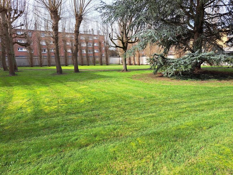 Appartement - 96 m² - 4 pièces