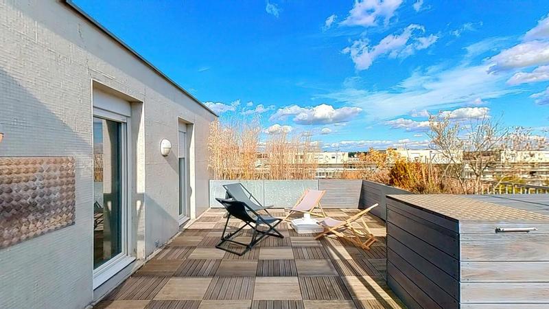 Appartement - 136 m² - 7 pièces