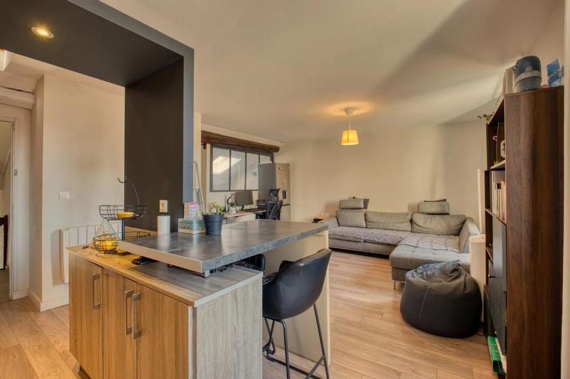 Appartement - 180 m² - 7 pièces