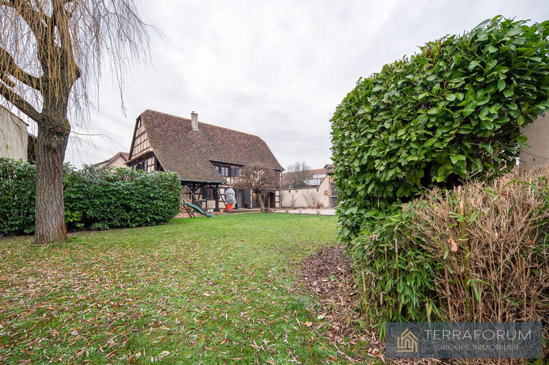 Maison ancienne - 223 m² - 8 pièces