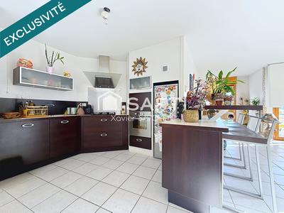 Appartement - 85 m² - 4 pièces