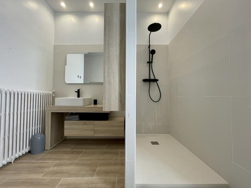 Appartement - 100 m² - 4 pièces