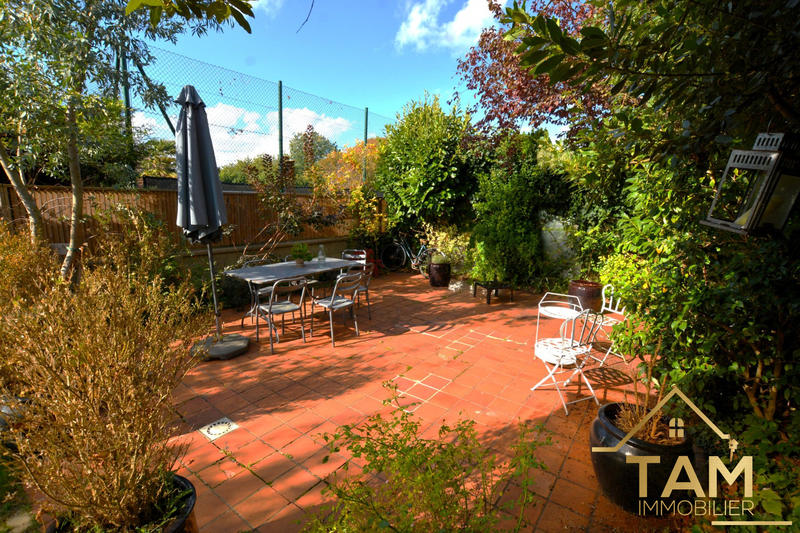 Maison - 165 m² - 6 pièces