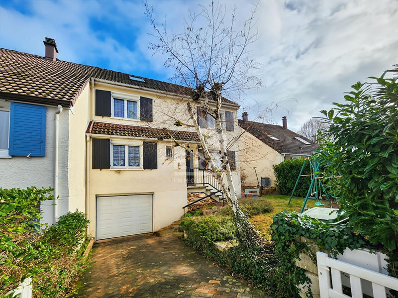 Maison - 110 m² - 7 pièces