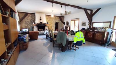 Maison - 136 m² - 5 pièces