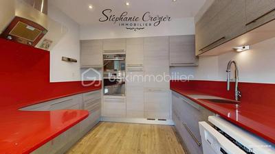 Maison - 145 m² - 6 pièces