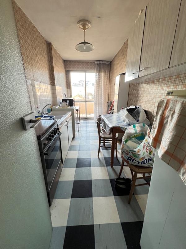 Appartement - 70 m² - 3 pièces