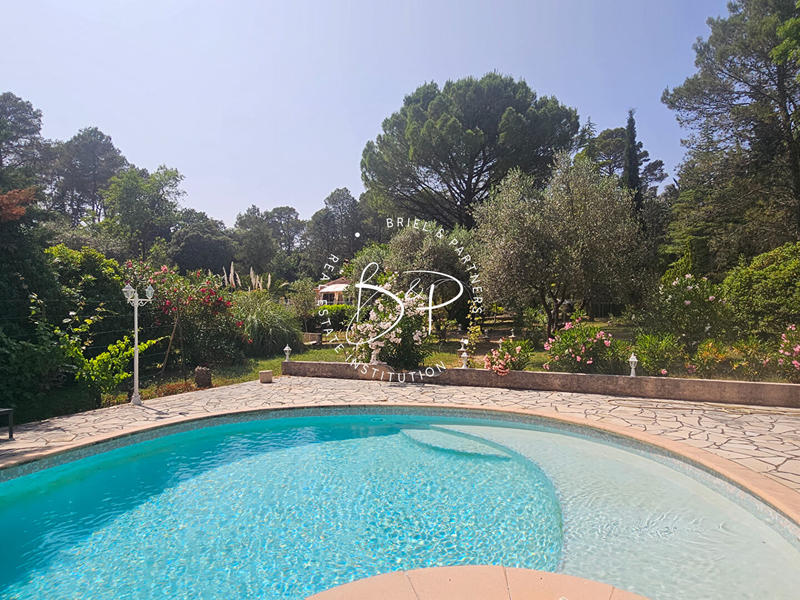 Maison - 113 m² - 4 pièces