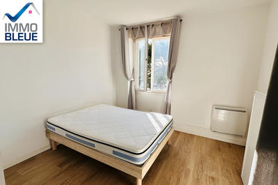 Appartement - 70 m² - 4 pièces