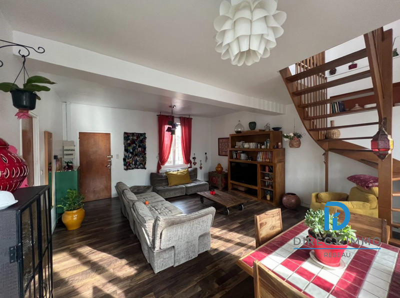 Immeuble - 330 m² - 3 pièces