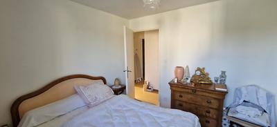 Appartement - 79 m² - 4 pièces