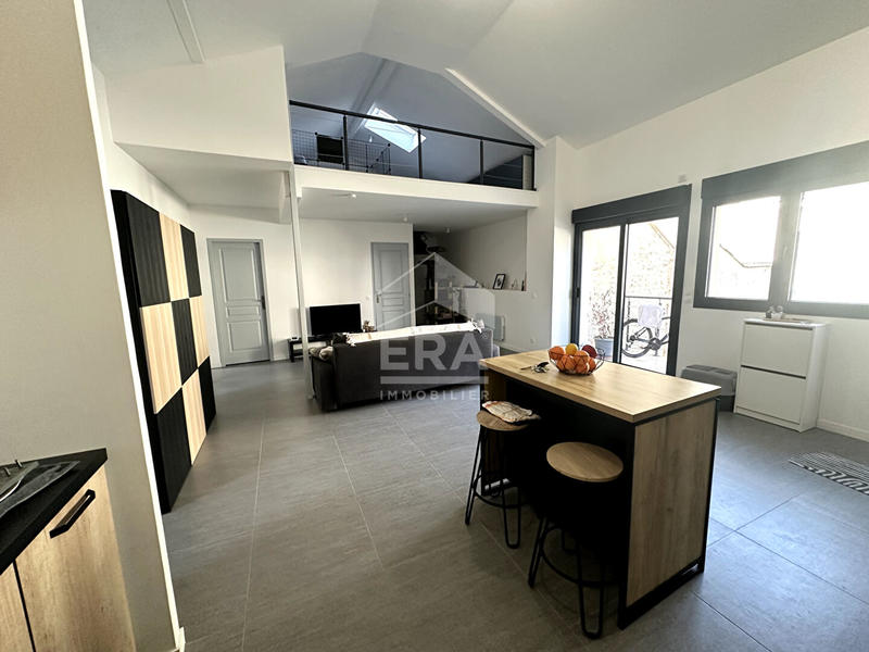 Appartement - 86 m² - 4 pièces