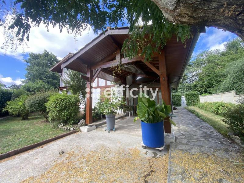 Maison - 140 m² - 6 pièces