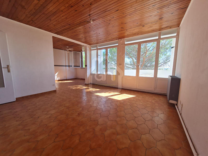 Appartement - 76 m² - 3 pièces