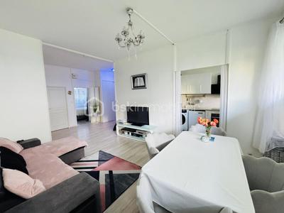 Appartement - 94 m² - 5 pièces