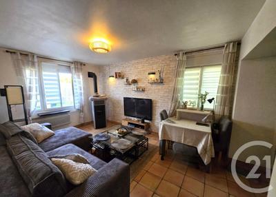 Maison - 98 m² - 4 pièces