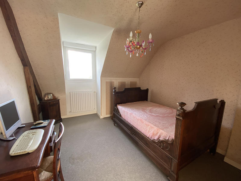 Maison - 142 m² - 7 pièces