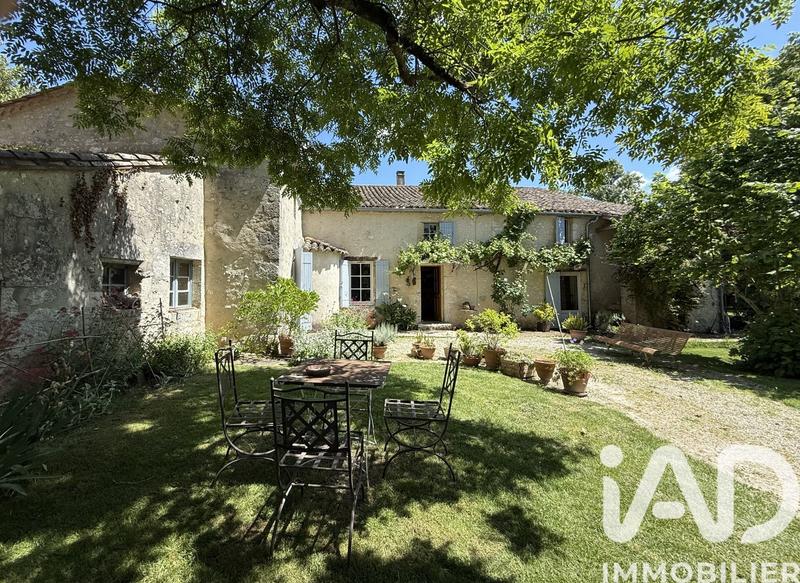 Maison de campagne - 263 m² - 14 pièces