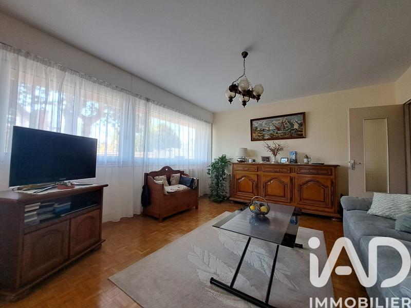 Appartement - 80 m² - 4 pièces