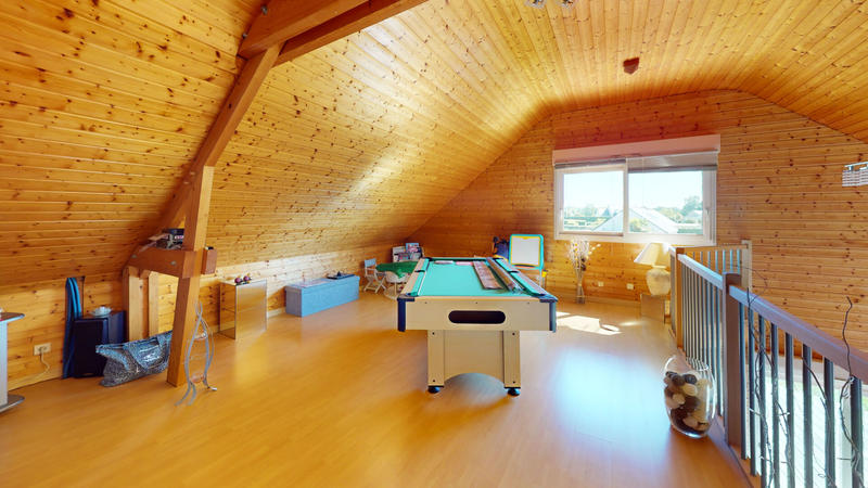 Maison - 167 m² - 4 pièces