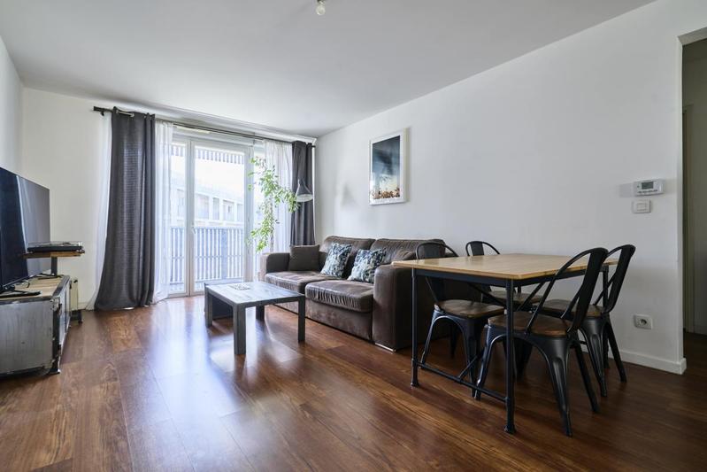 Appartement - 82 m² - 4 pièces