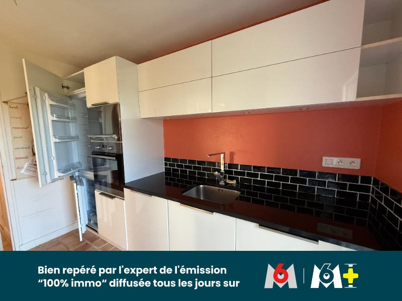 Maison - 210 m² - 8 pièces